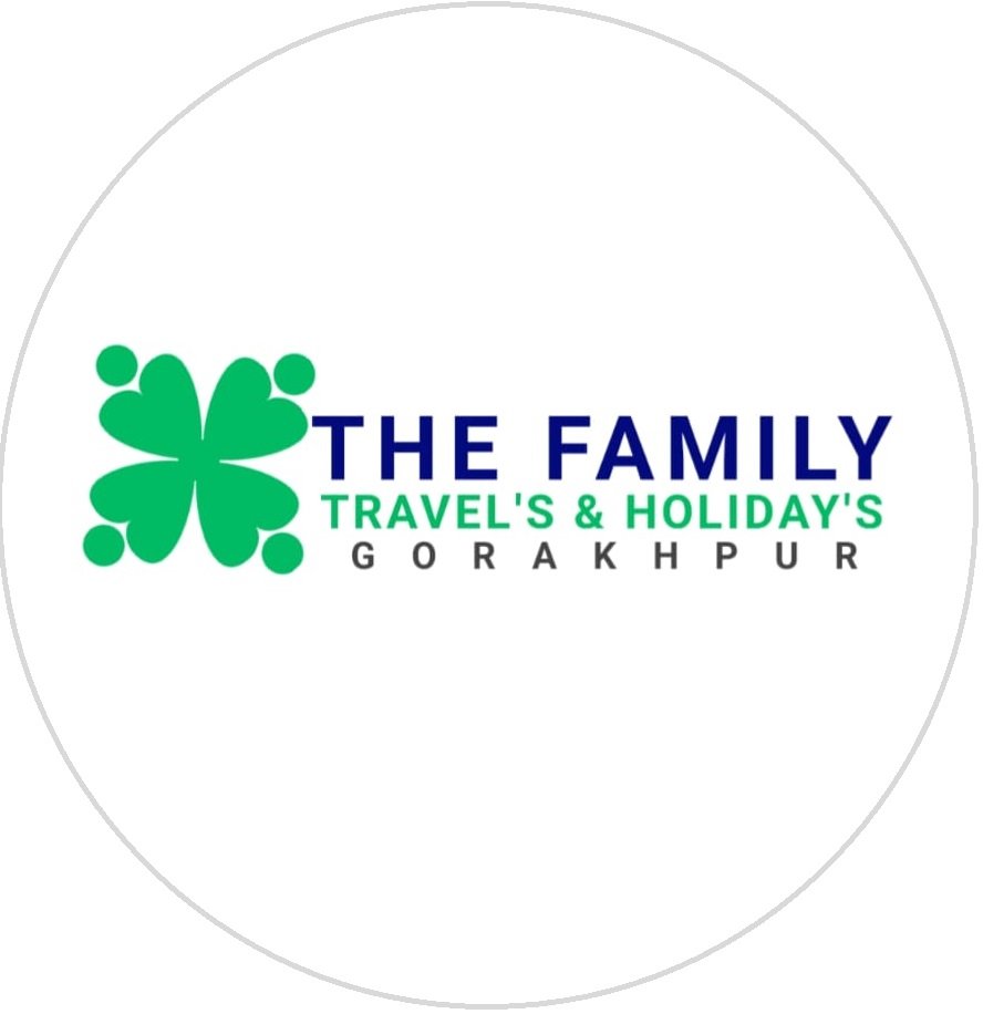 The Family Travels Logo